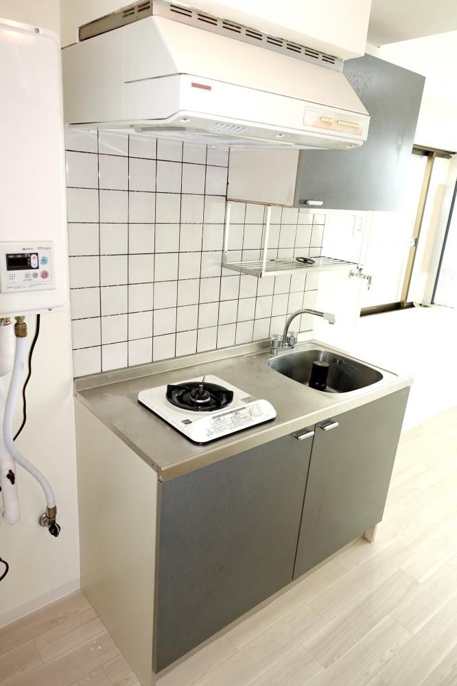 �y�L�b�`���z�@