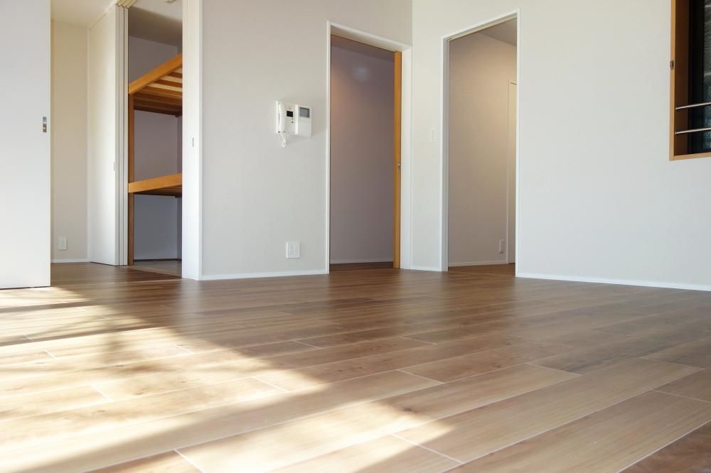 �y���ԁE���r���O�z�@