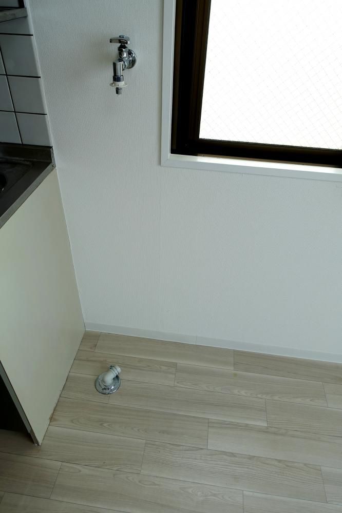 �y���̑��ݔ��z�@