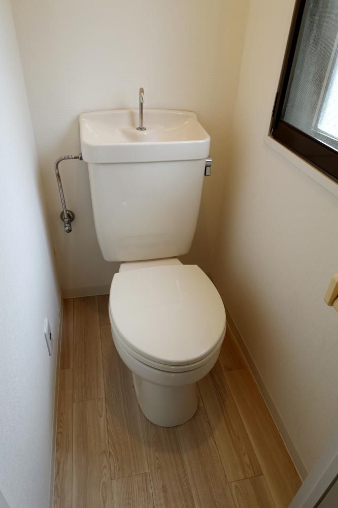 �y�g�C���z�@