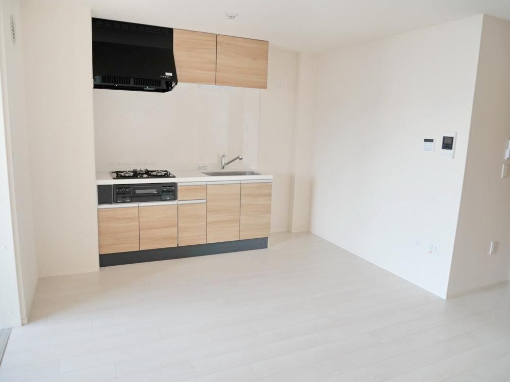 �y���ԁE���r���O�z�@