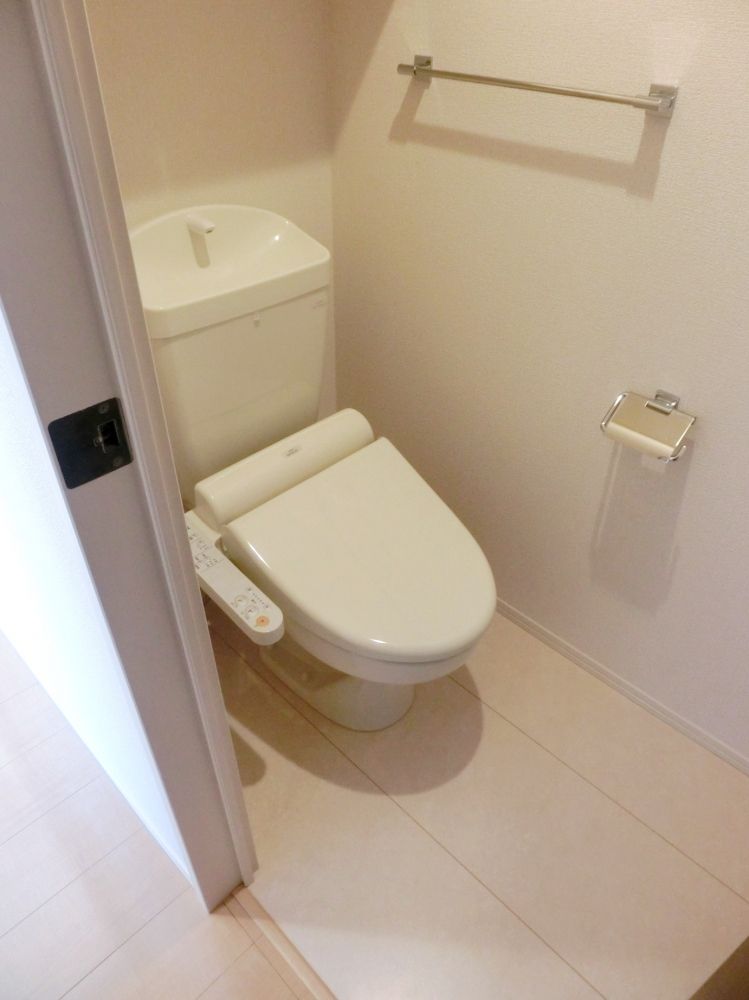 �y�g�C���z�@