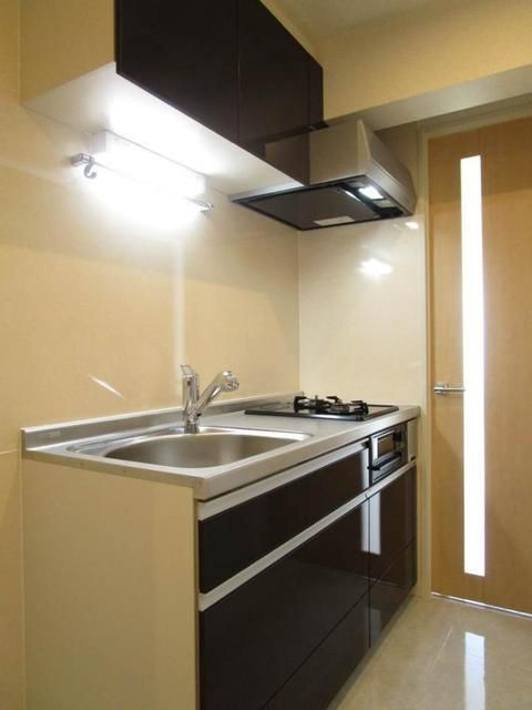 �y�L�b�`���z�@