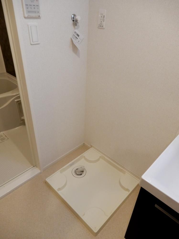 �y���̑��ݔ��z�@