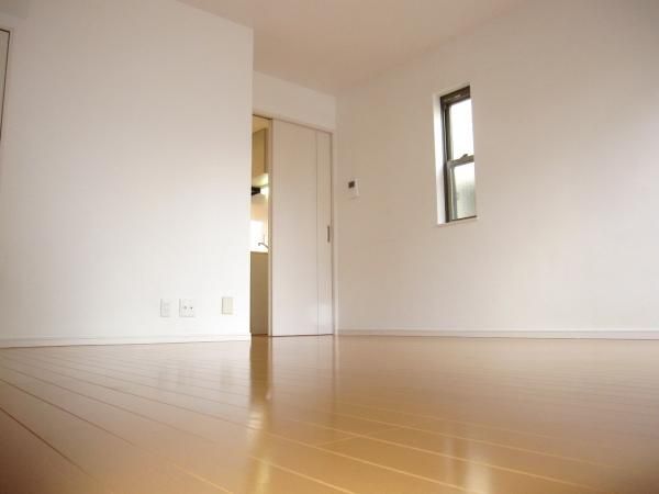 �y�Q���z�@