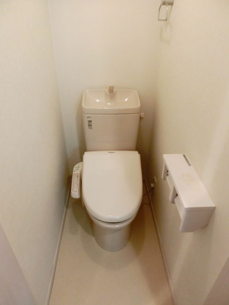 �y�g�C���z�@