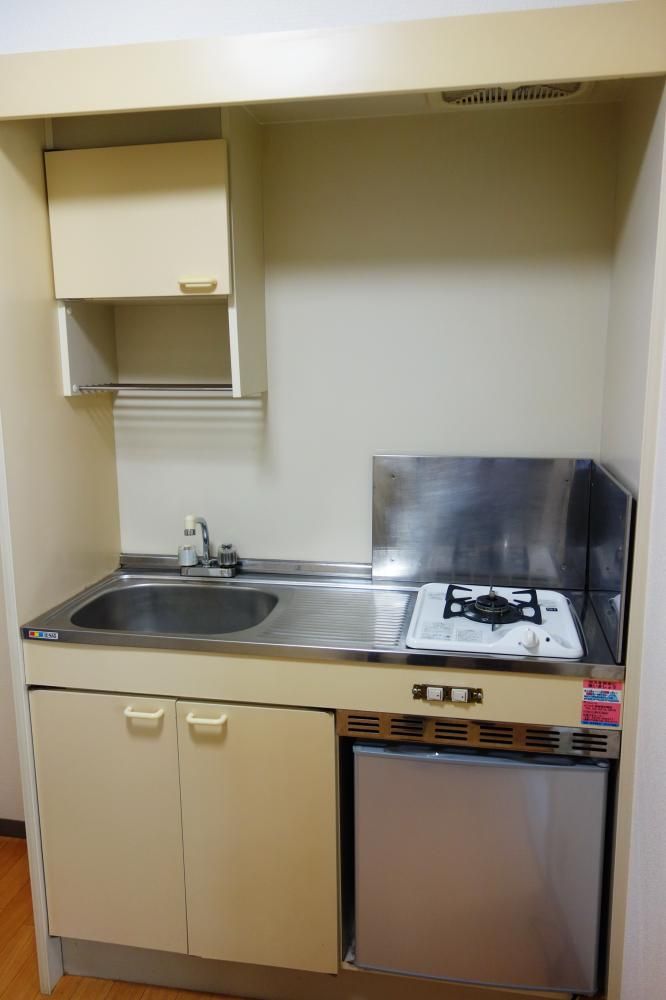 �y�L�b�`���z�@