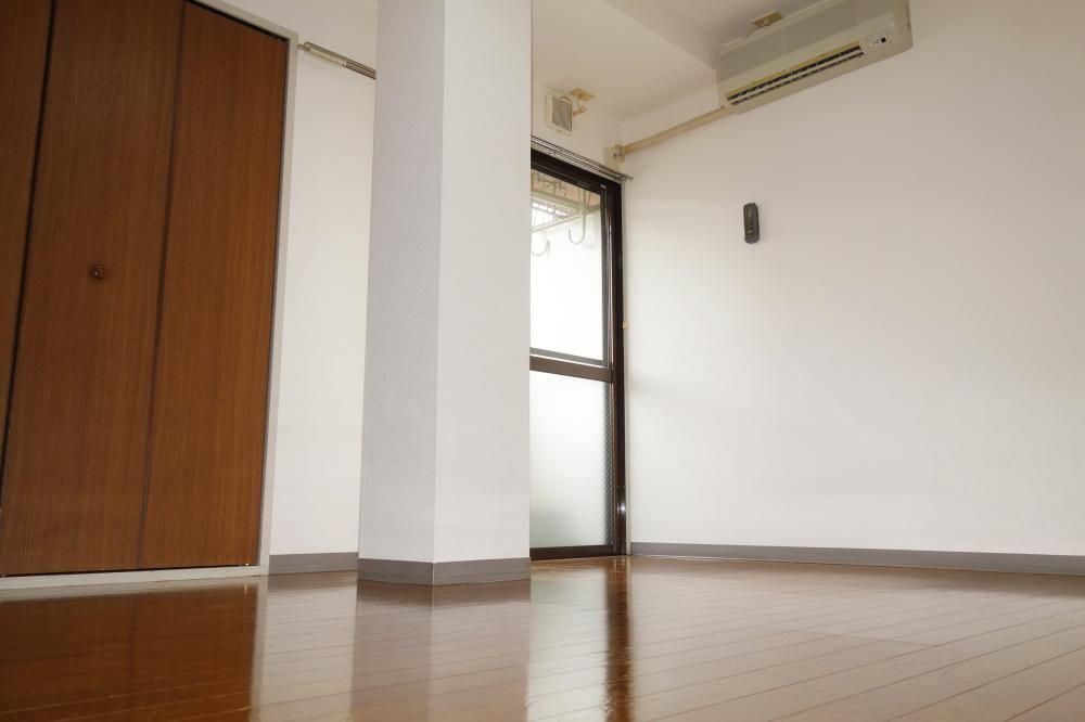 �y�Q���z�@