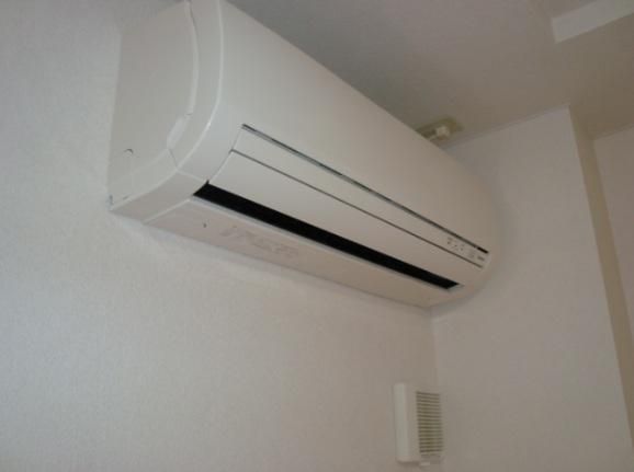 �y���̑��ݔ��z�@