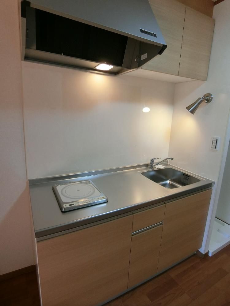 �y�L�b�`���z�@