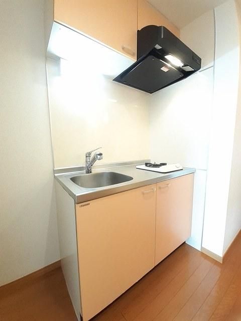 �y�L�b�`���z�@