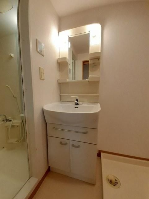 �y���ʏ��z�@