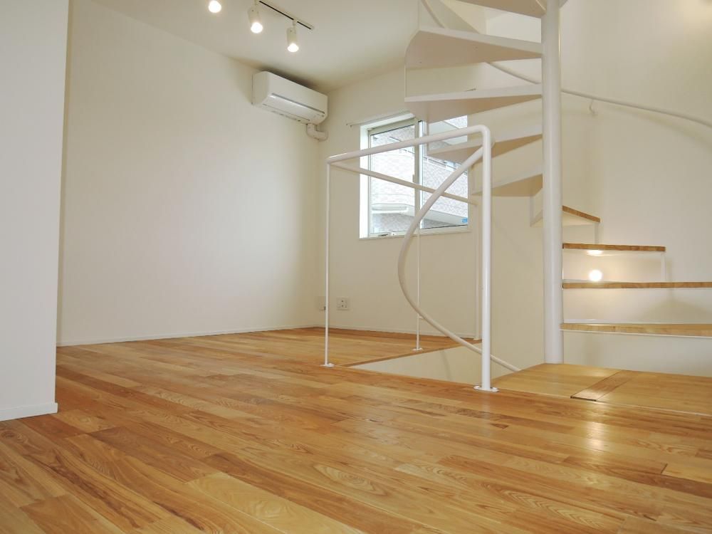 �y�Q���z�@