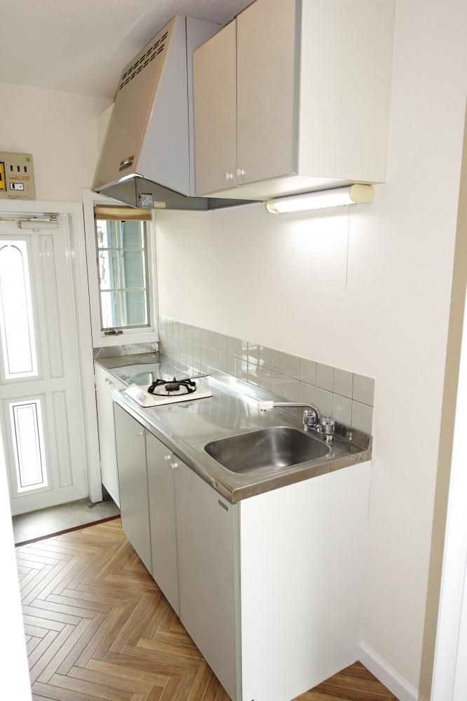 �y�L�b�`���z�@