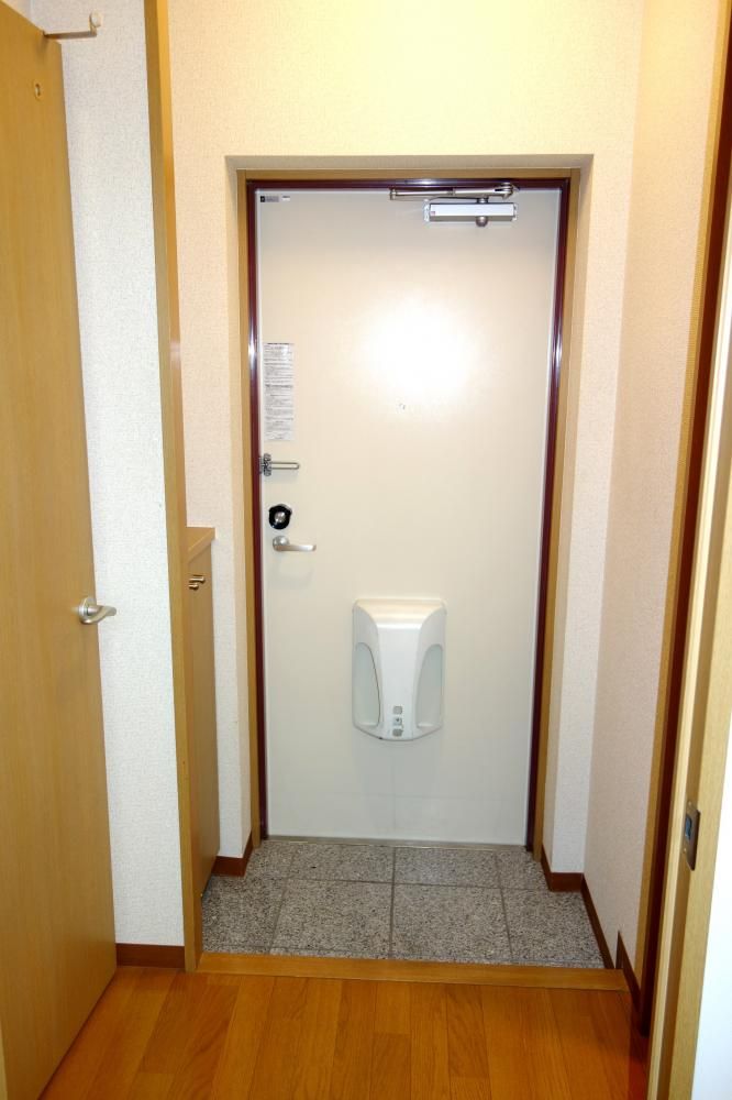 �y���ցz�@