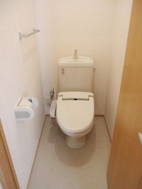 �y�g�C���z�@