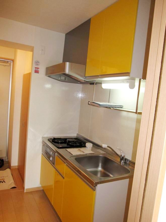 �y�L�b�`���z�@