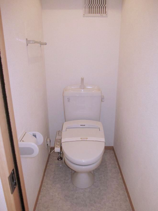 �y�g�C���z�@