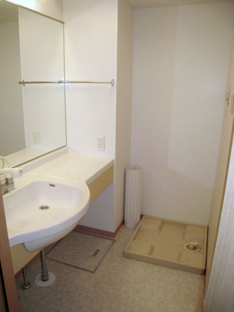 �y���̑��ݔ��z�@