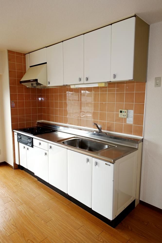 �y�L�b�`���z�@