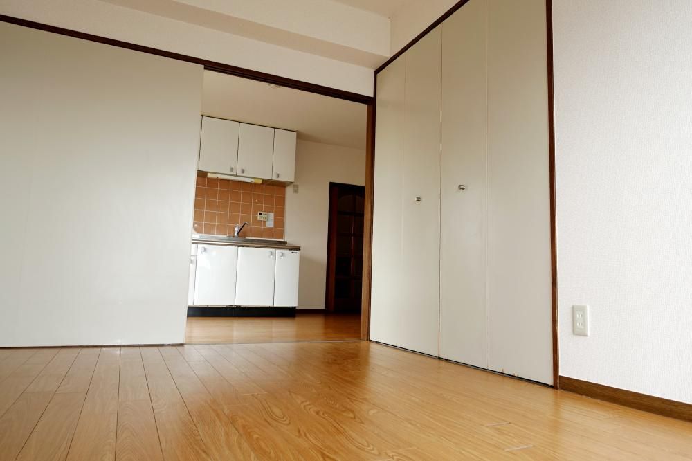 �y�Q���z�@