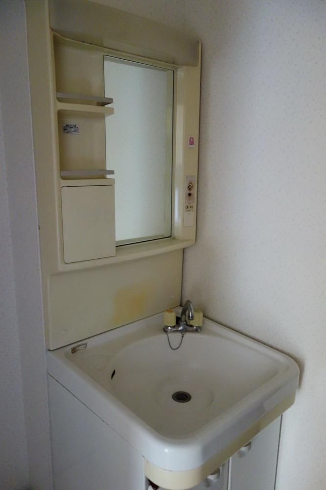 �y���ʏ��z�@