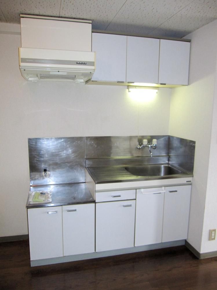 �y�L�b�`���z�@