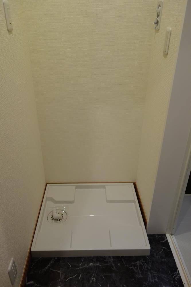 �y���̑��ݔ��z�@