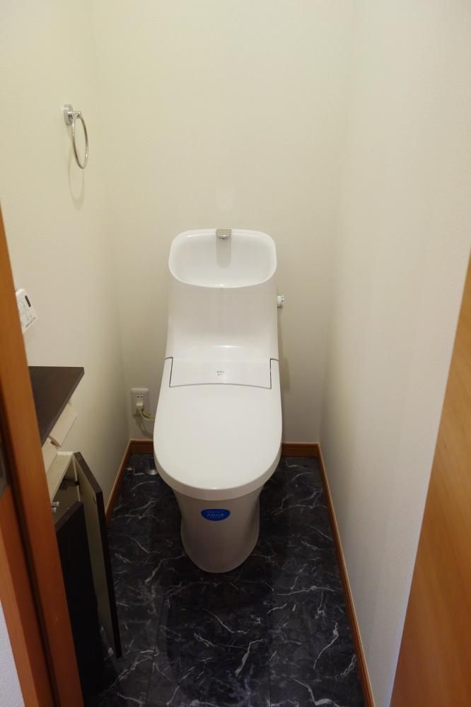 �y�g�C���z�@