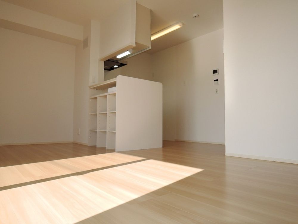 �y���ԁE���r���O�z�@