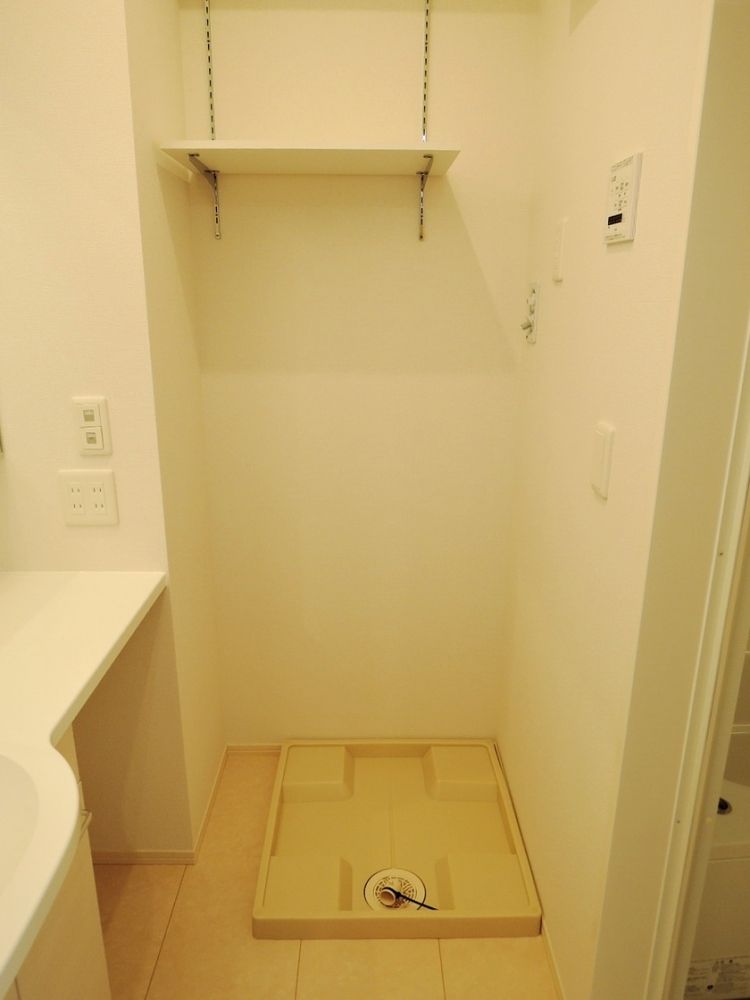 �y���̑��ݔ��z�@