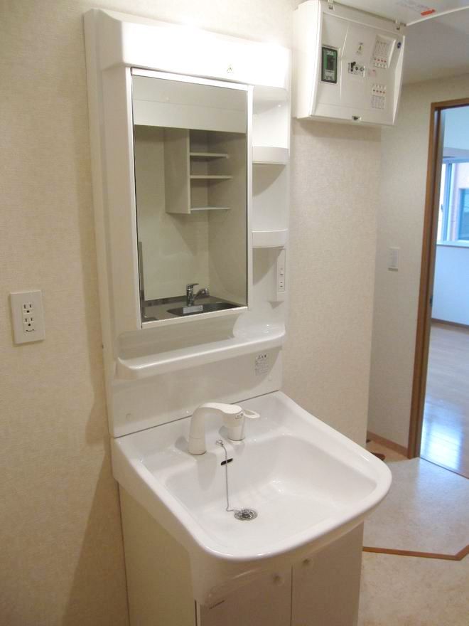 �y���ʏ��z�@