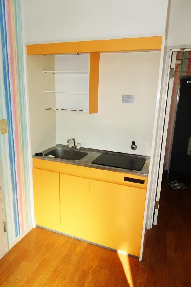 �y�L�b�`���z�@