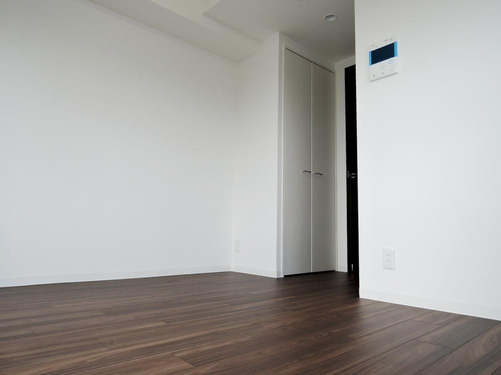 �y�Q���z�@