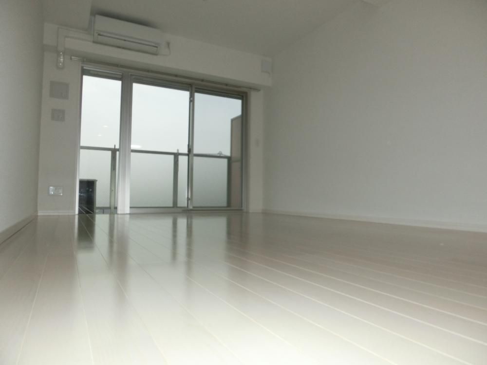 �y�Q���z�@