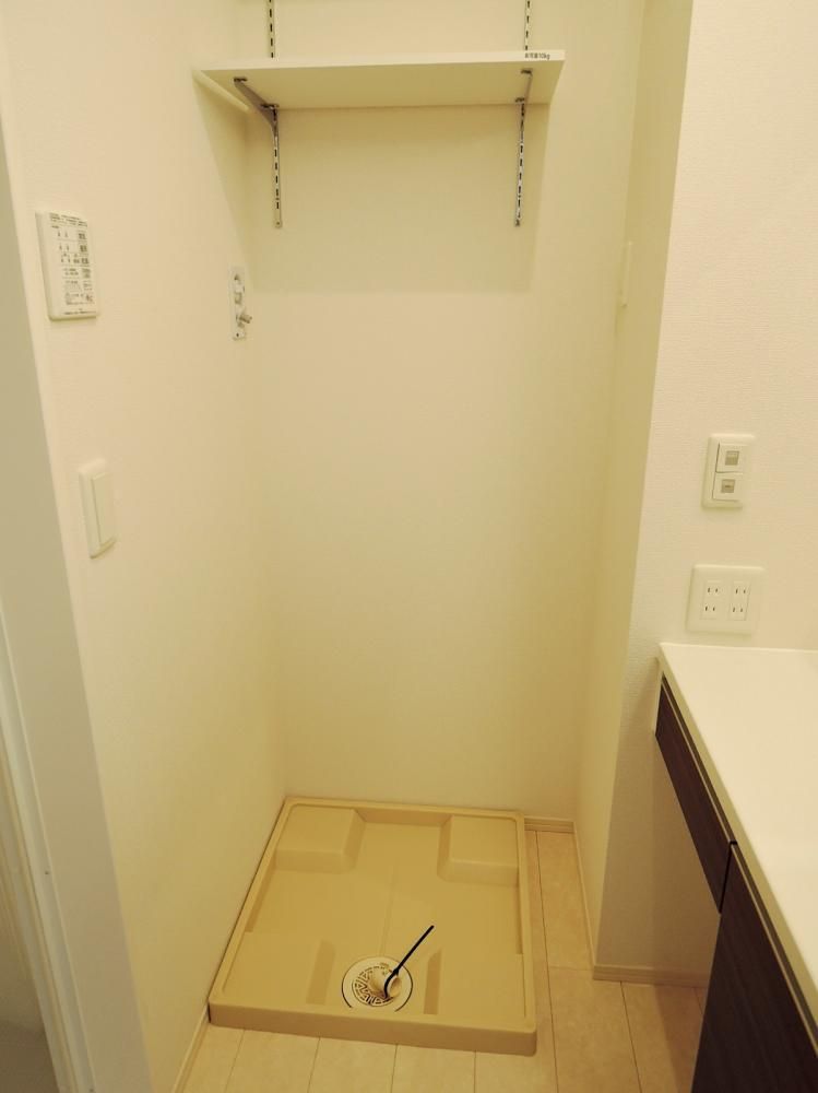 �y���̑��ݔ��z�@