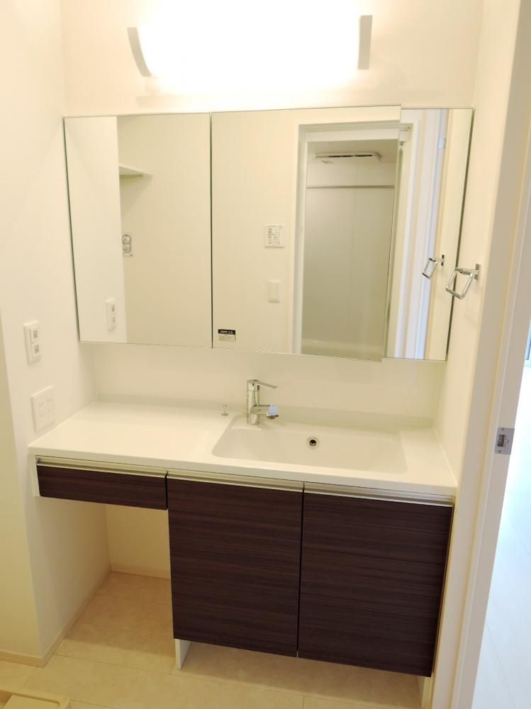 �y���ʏ��z�@