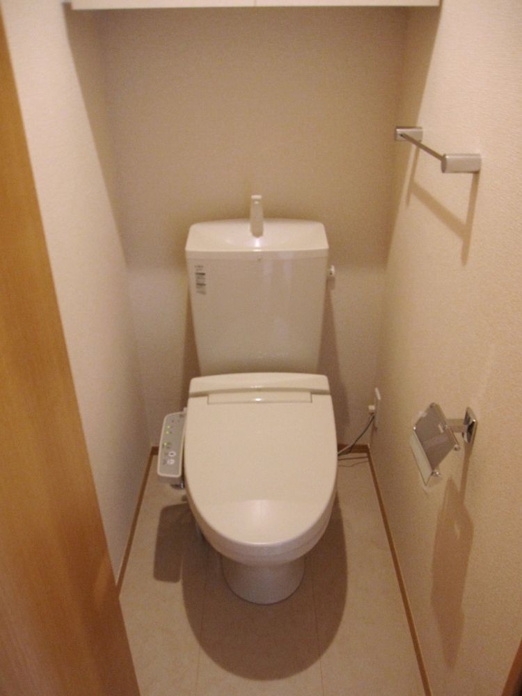 �y�g�C���z�@