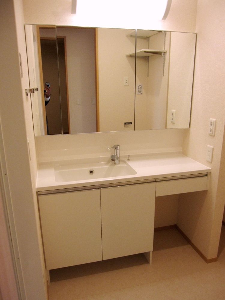 �y���ʏ��z�@