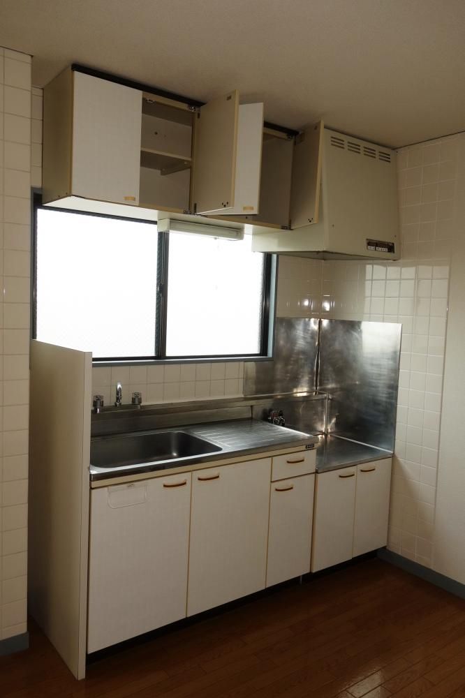 �y�L�b�`���z�@