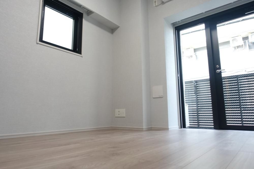 �y���ԁE���r���O�z�@