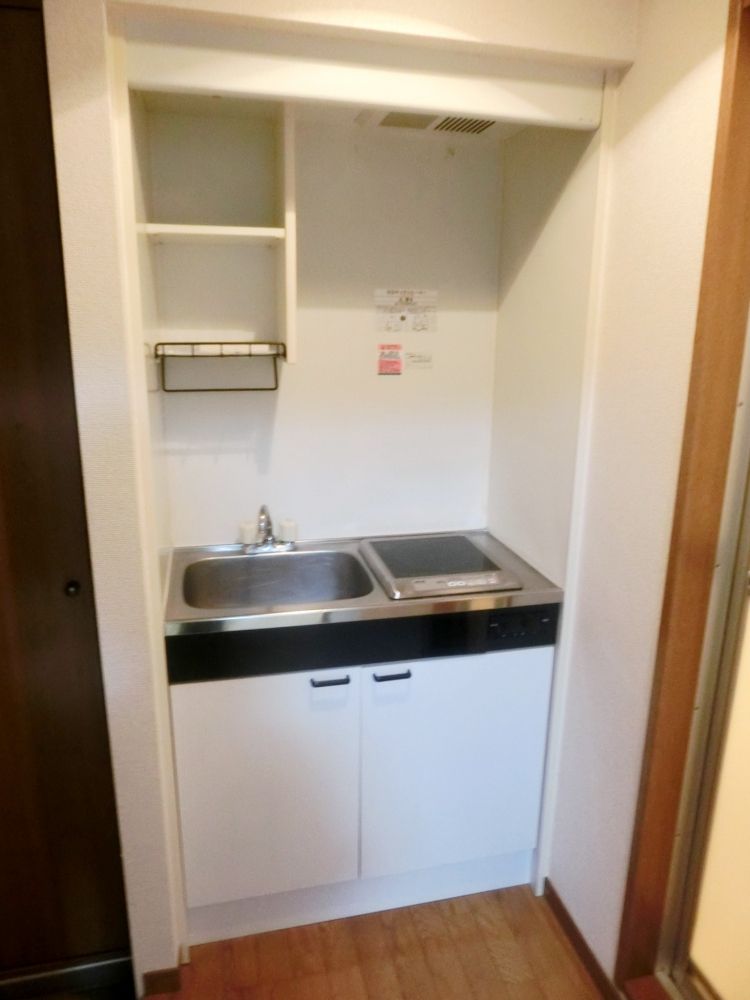 �y�L�b�`���z�@