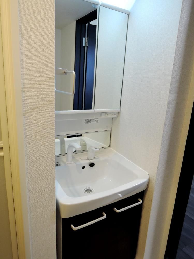 �y���ʏ��z�@