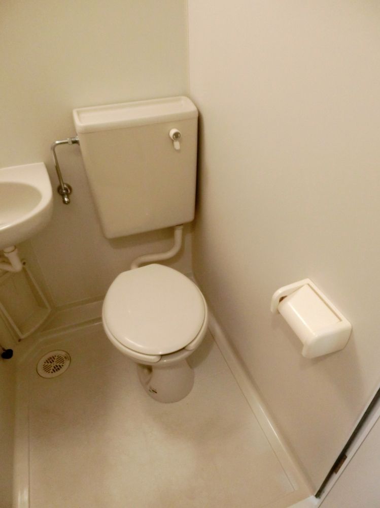 �y�g�C���z�@