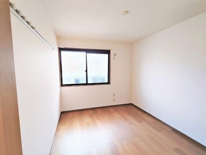 �y���̑��ݔ��z�@