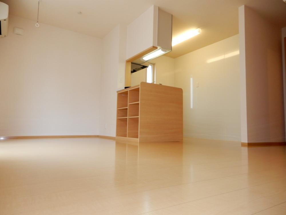 �y���ԁE���r���O�z�@