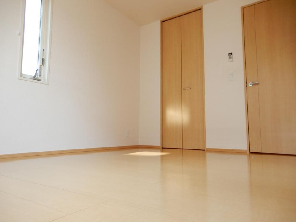 �y�Q���z�@