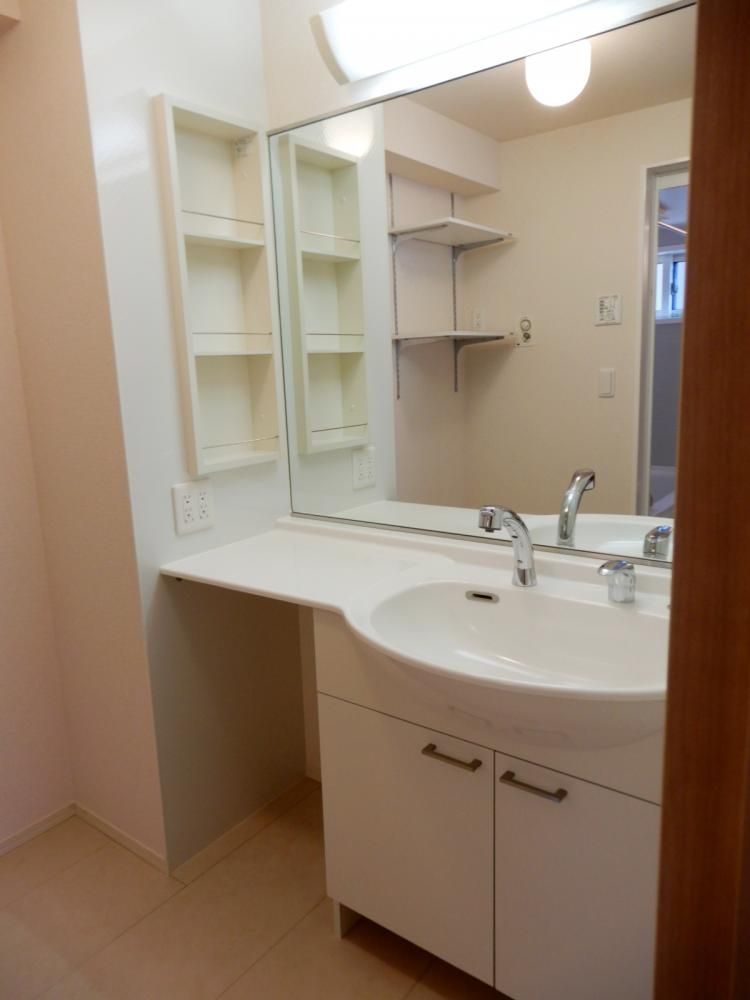 �y���ʏ��z�@