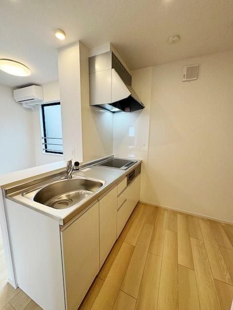 �y�L�b�`���z�@