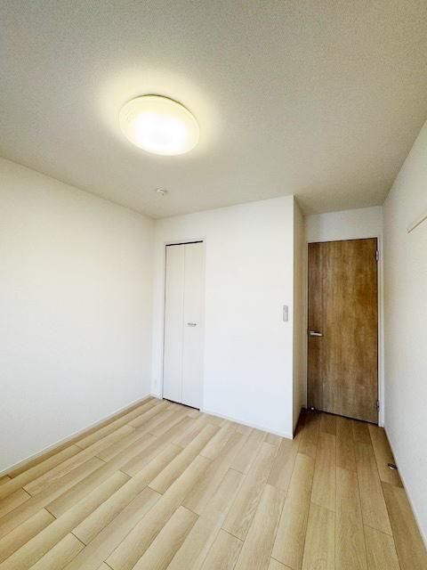 �y�Q���z�@